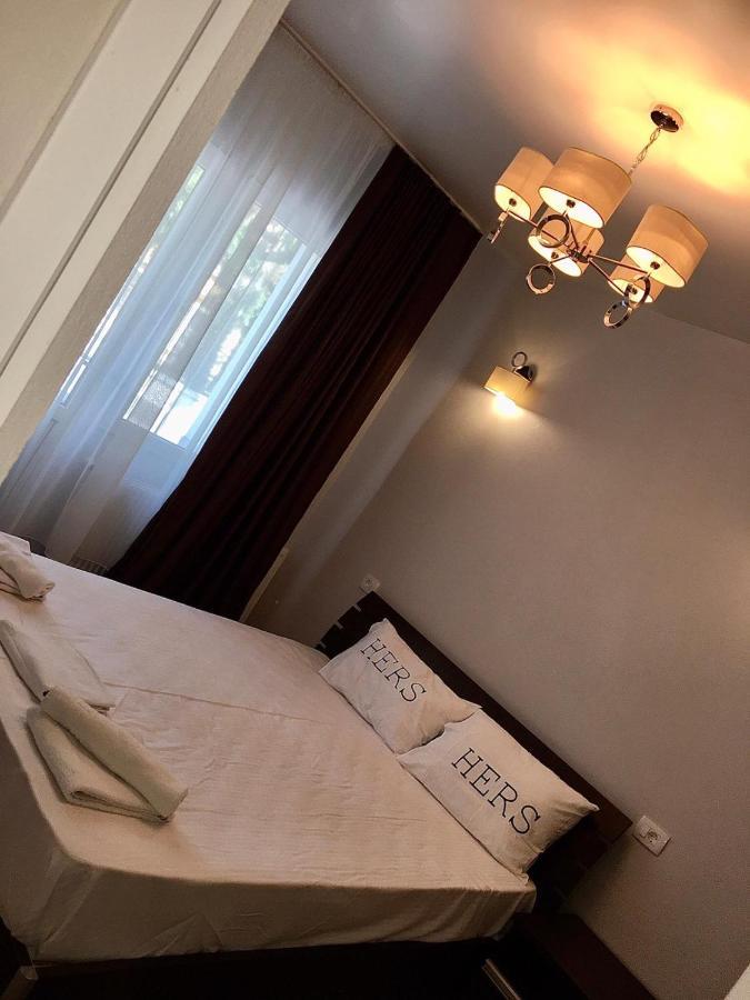 Modern Apartament Central Old Town Braşov Eksteriør billede